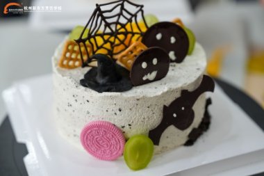 杭州新东方万圣节限定蛋糕体验课精彩回顾~