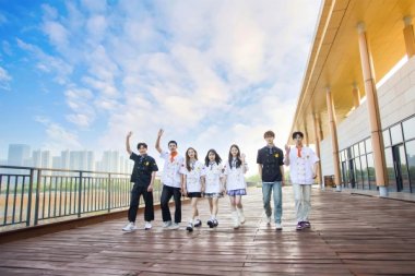 杭州新东方职业梦想家短视频挑战赛火热开启